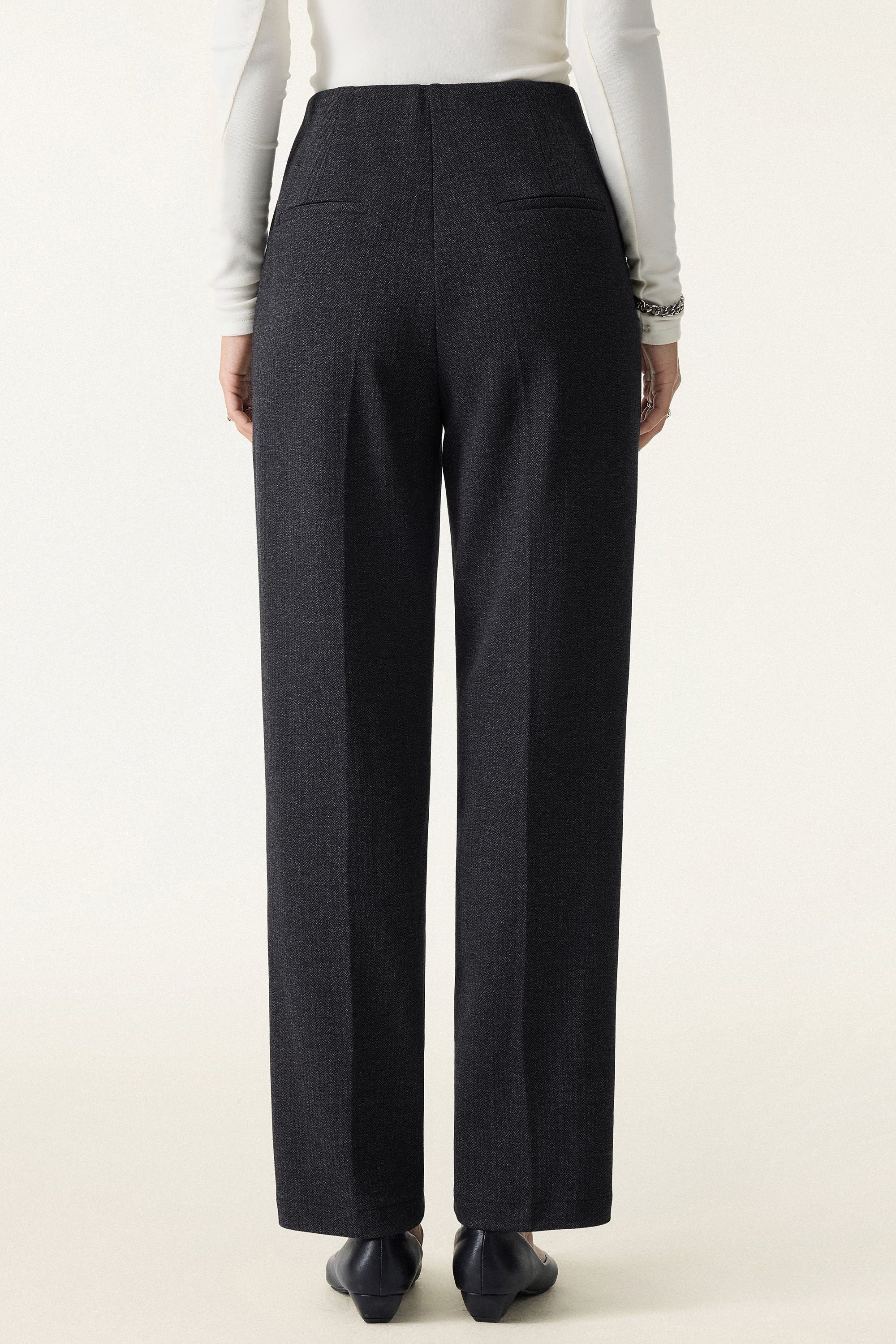 Trousers with Pockets