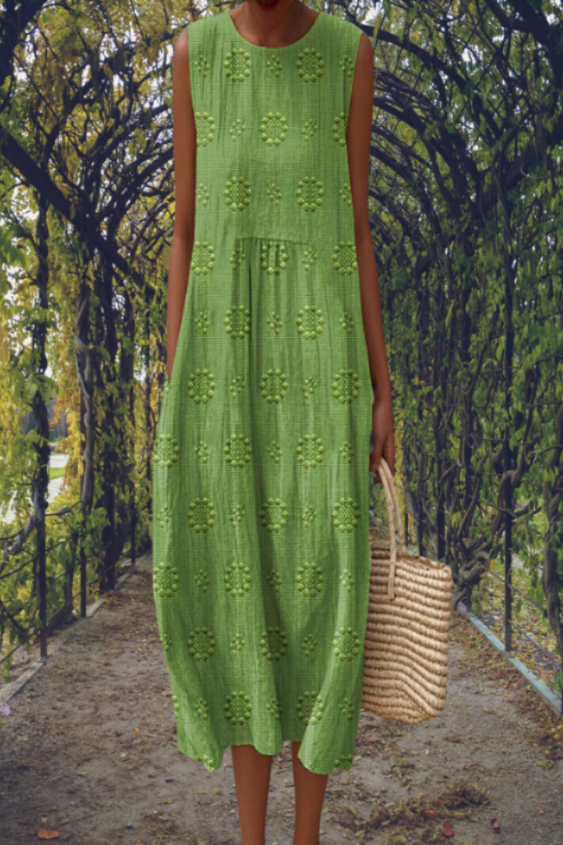 Elegance Sleeveless Dress