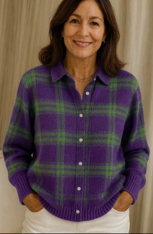 Jero™ | Mira – Knitted Blouse with Checkered Pattern