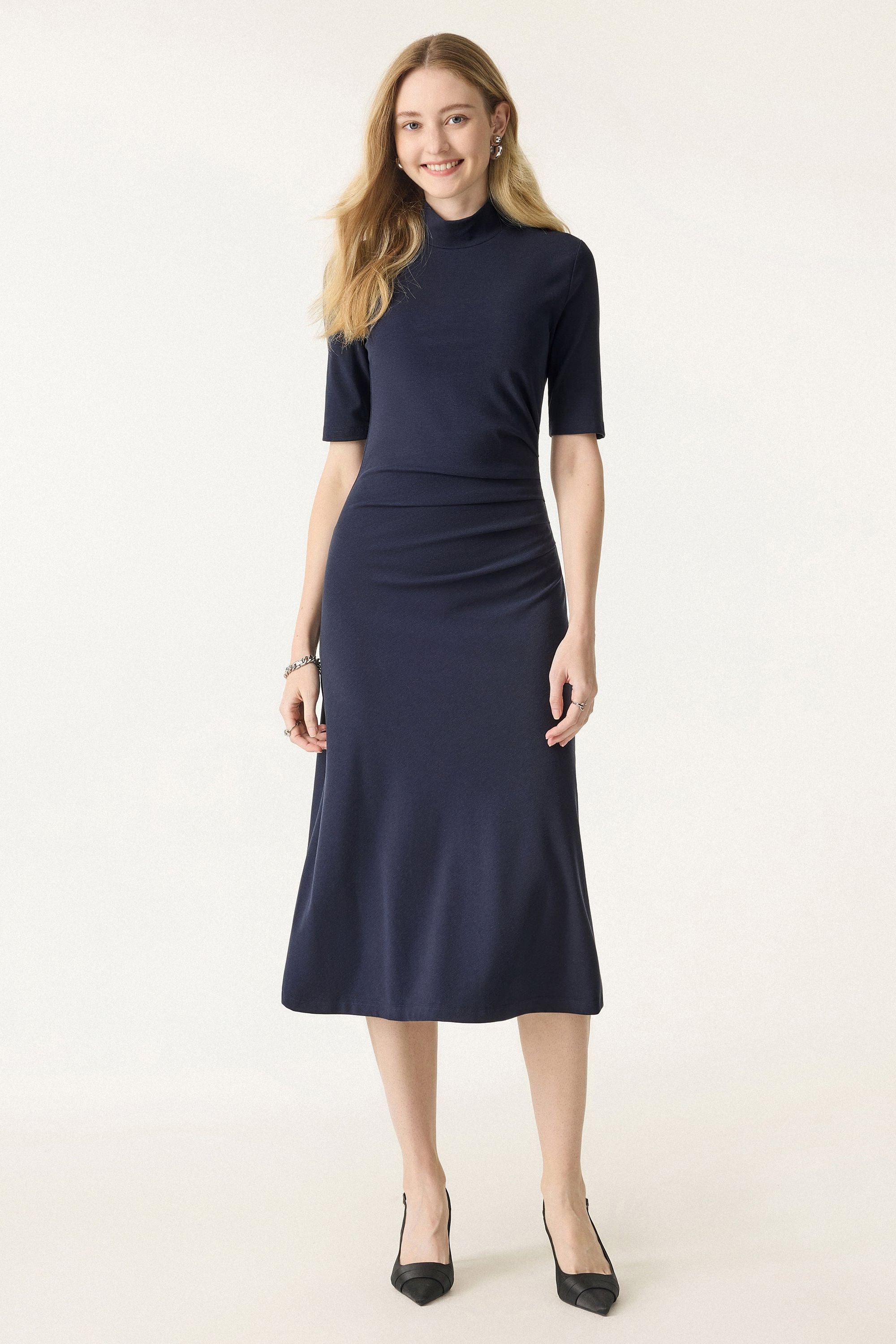 Length Sleeve Tucked Midi Dress