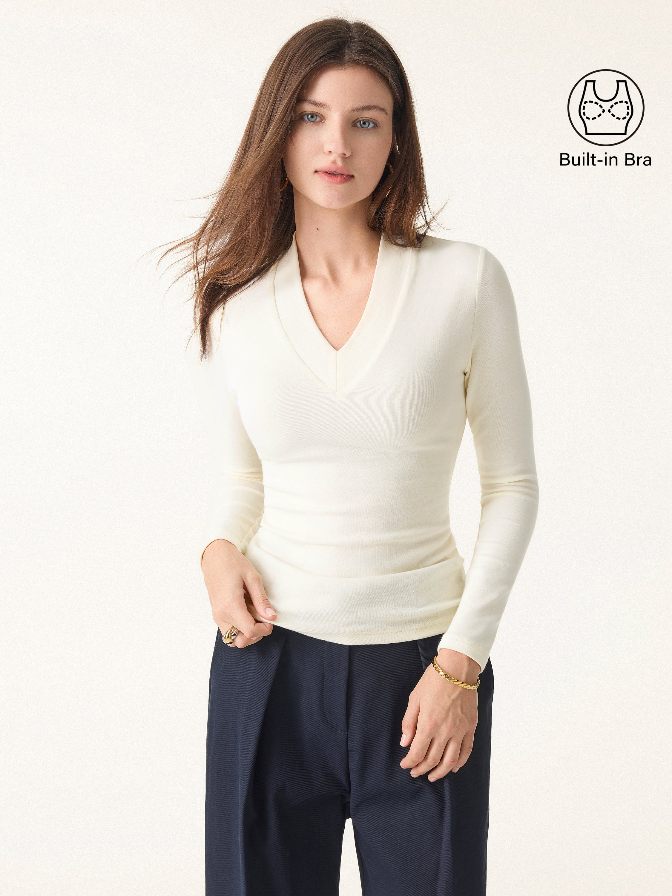 Jero™ | Essential V-neck Top