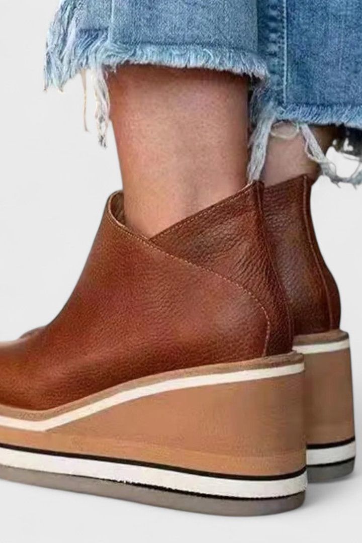 Elegant Waterproof Shoes