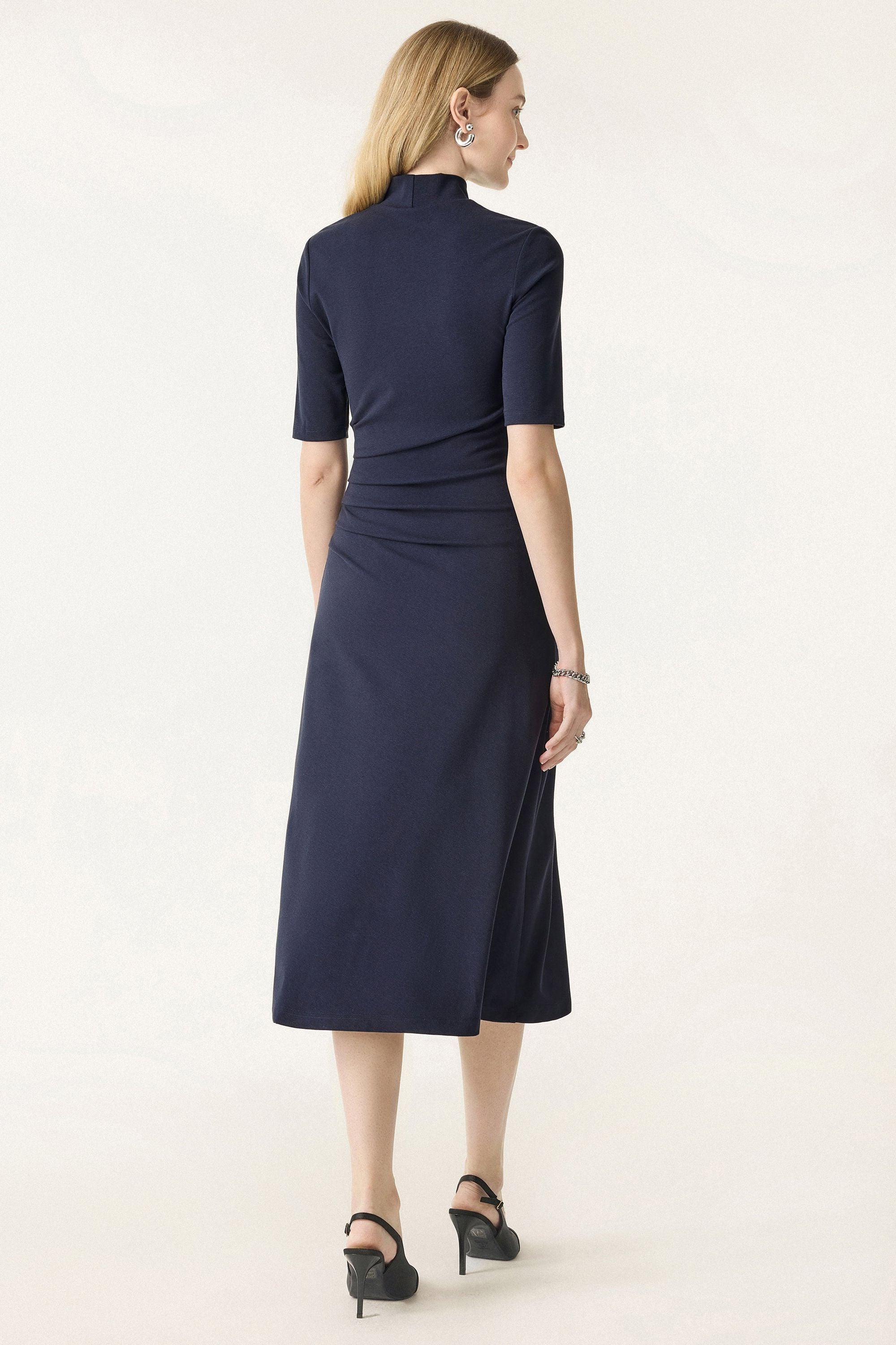 Length Sleeve Tucked Midi Dress